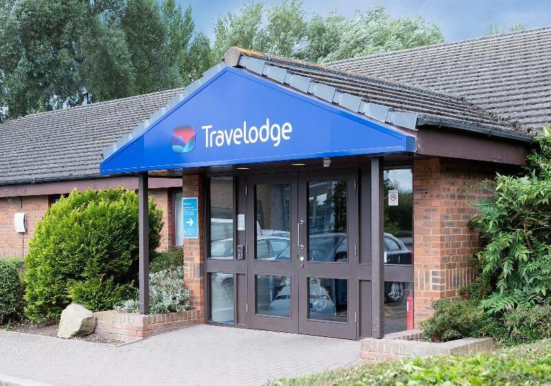 فندق Travelodge Thame