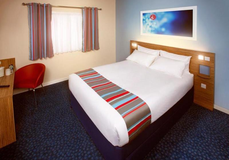 ホテル Travelodge Wirral Eastham