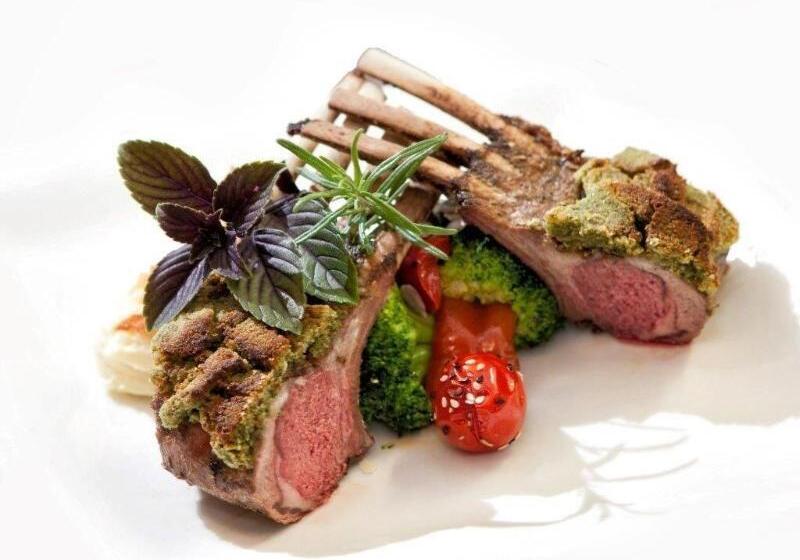 호텔 Und Restaurant Landshuter Hof