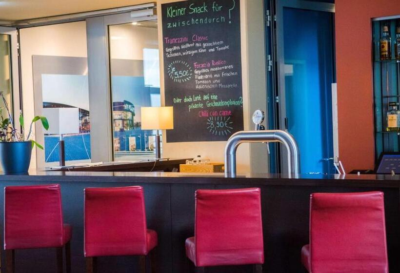 Livenwork Hotel & Coworking Gvz Ingolstadt