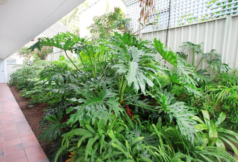 Sea Spray Motel   Merimbula