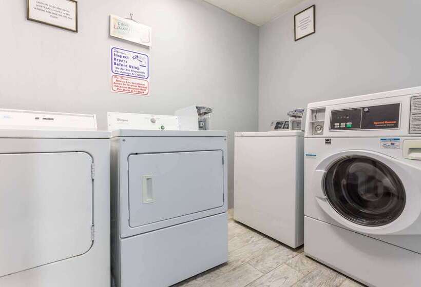 Microtel Inn & Suites By Wyndham Stockbridge/atlanta I75