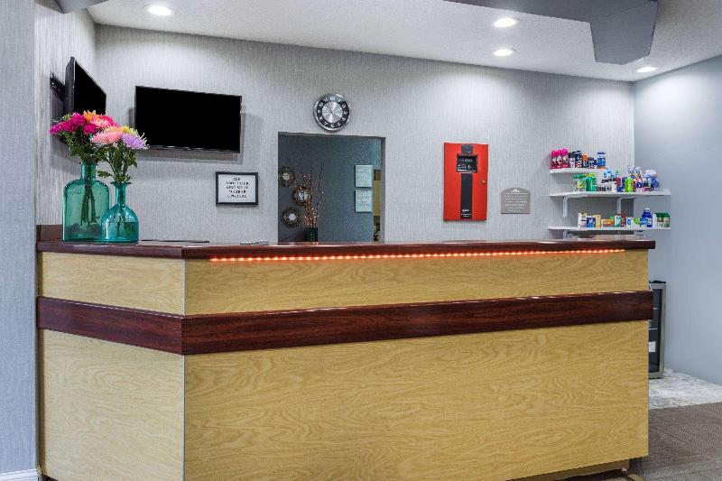 Microtel Inn & Suites By Wyndham Stockbridge/atlanta I75