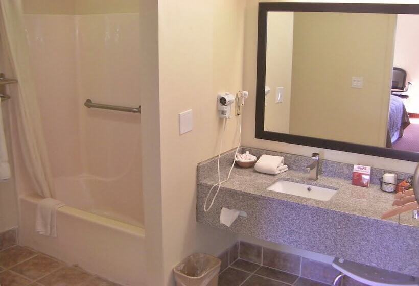 مُتل Super 8 By Wyndham Lafayette