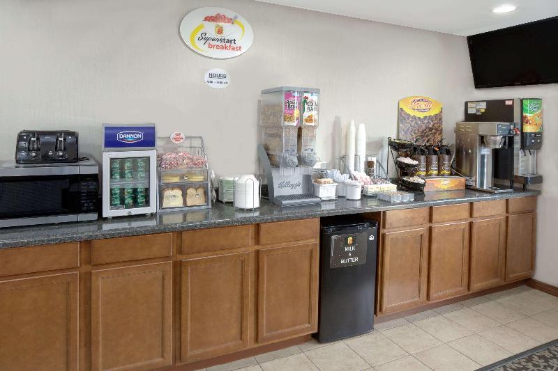 مُتل Super 8 By Wyndham Lafayette