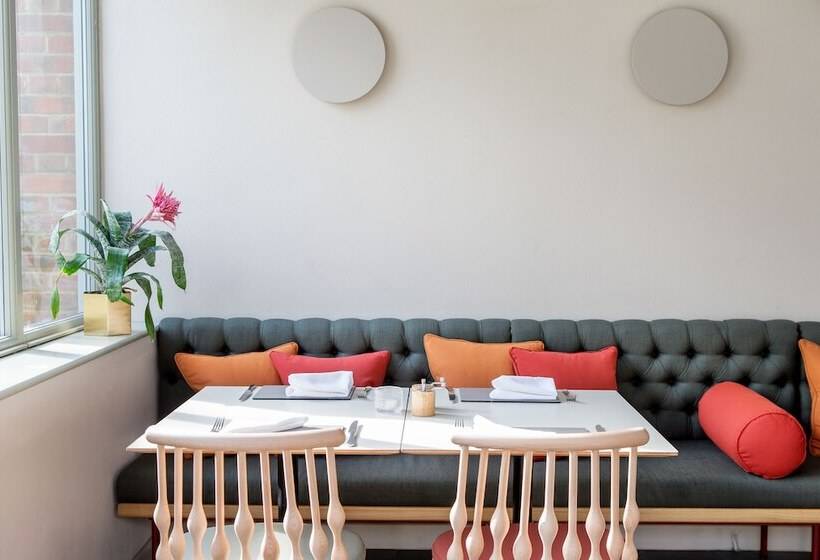 New Park Manor Hotel A Luxury Family