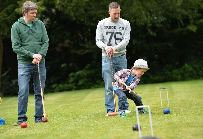 New Park Manor Hotel A Luxury Family