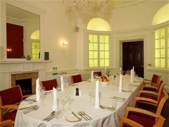 Ponsbourne Park Hotel