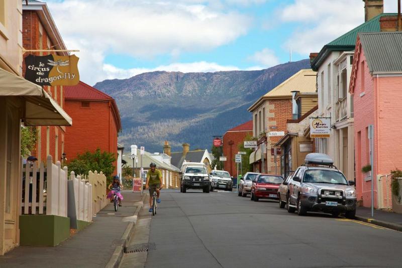 Hobart Waterfront Apartments