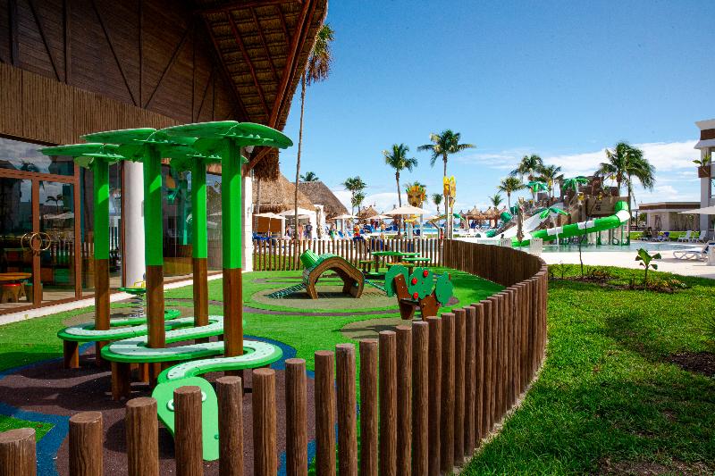 استراحتگاه Bahia Principe Grand Tulum - All Inclusive