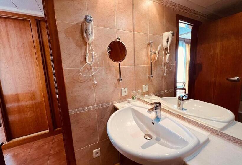 Hospedium Hotel Los Lanceros