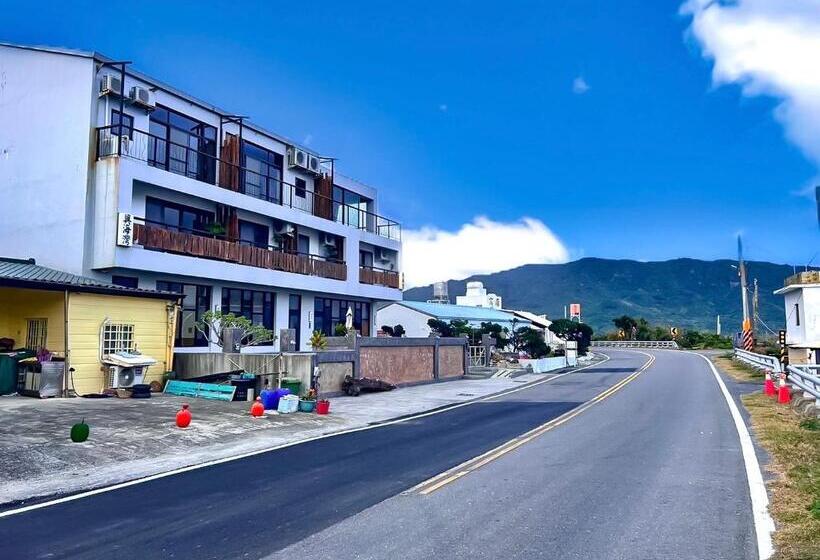 تختخواب و صبحانه 墾丁興海灣民宿