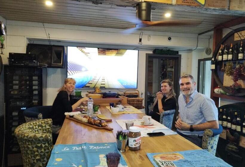 مبيت وإفطار Hostelry Music Repetition