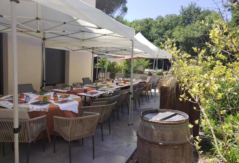 مبيت وإفطار Hostelry Music Repetition