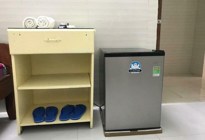 تختخواب و صبحانه Nha Nghi 79