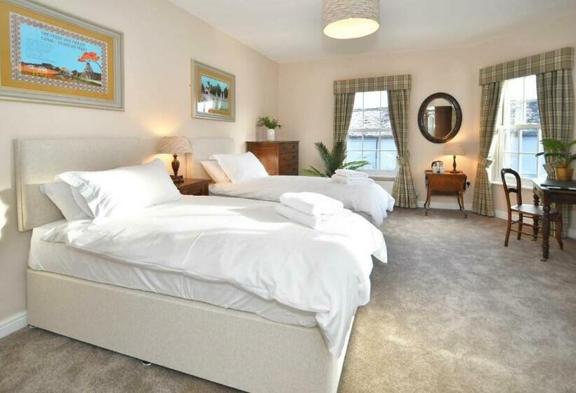 Bed and Breakfast The Sutherland Arms