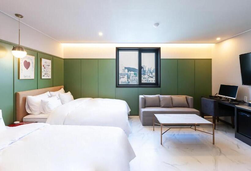 Browndot Hotel Sasang Renecite