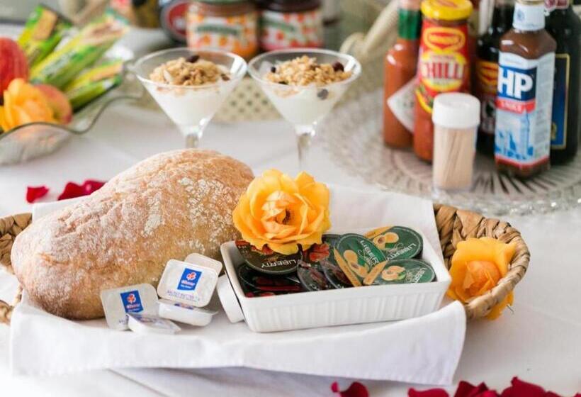 Crestwood Bed & Breakfast