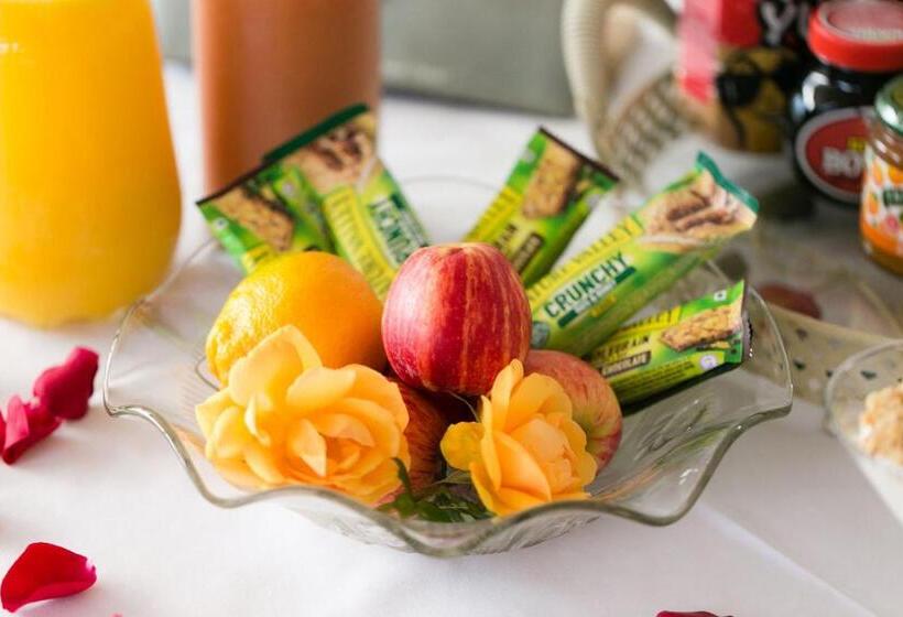 Crestwood Bed & Breakfast