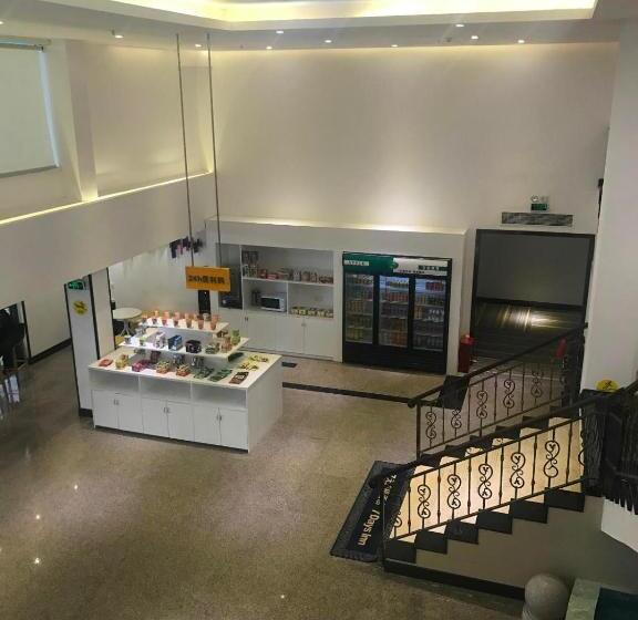 酒店 7days Inn Zhuhai Crocodile Island Bohuang Furniture Baiteng Lake Branch