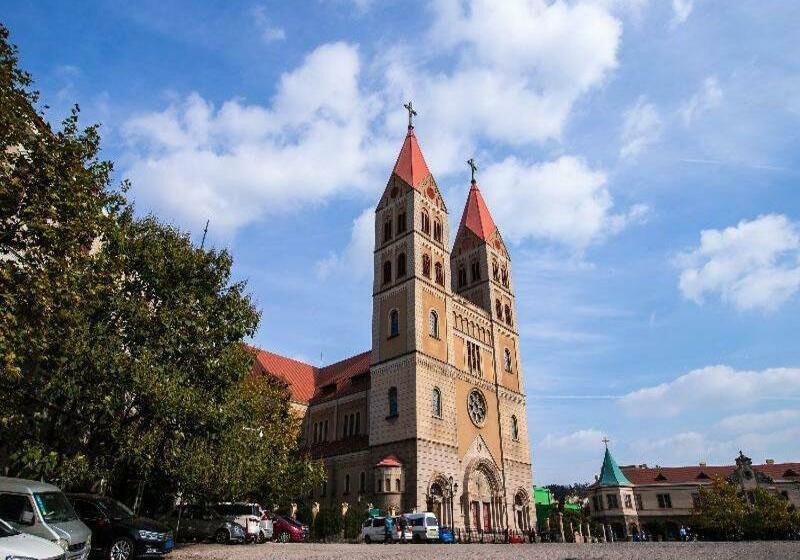 酒店 7days Premium Qingdao Technology Street Branch