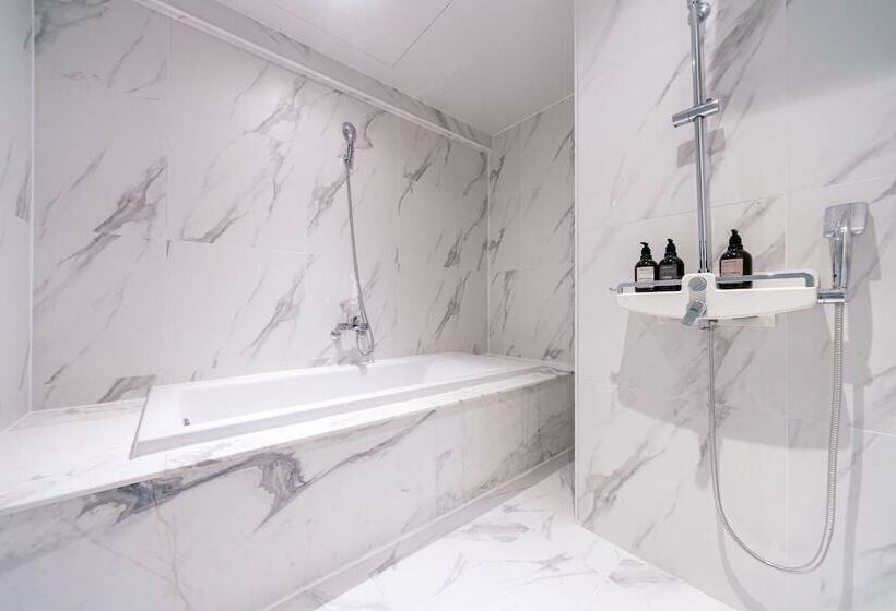 호텔 Pohang Brown Dot