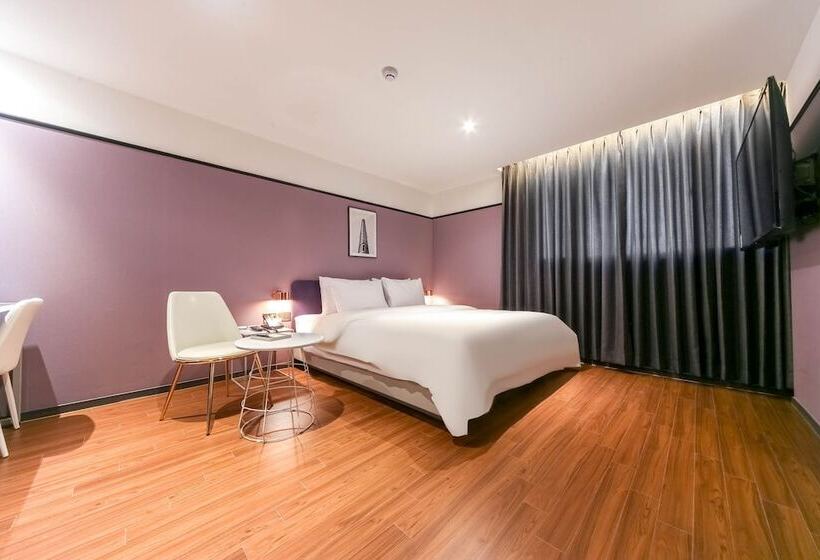 호텔 Pohang Brown Dot