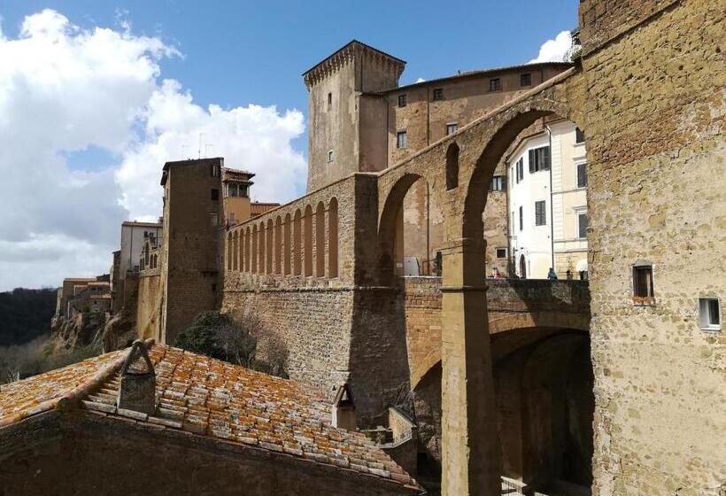 هتل Residenza Pitigliano Gens Petilia   Nuova Gestione