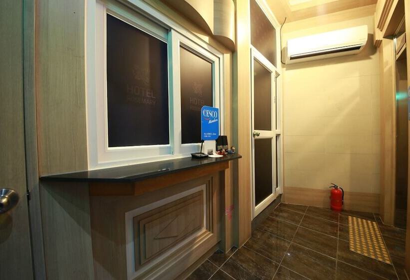 Отель Daejeon Munchang Rosemary