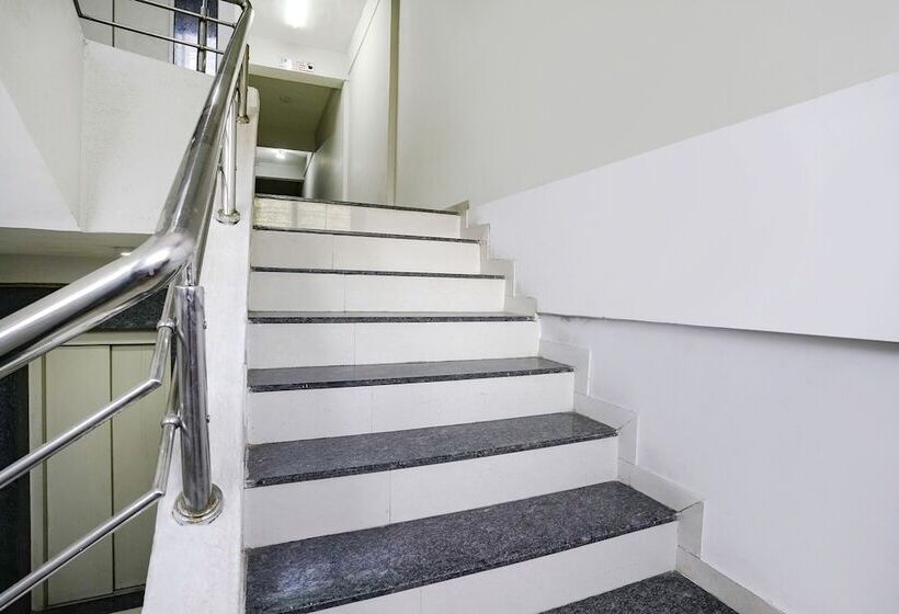 فندق Fabexpress Rama Palace