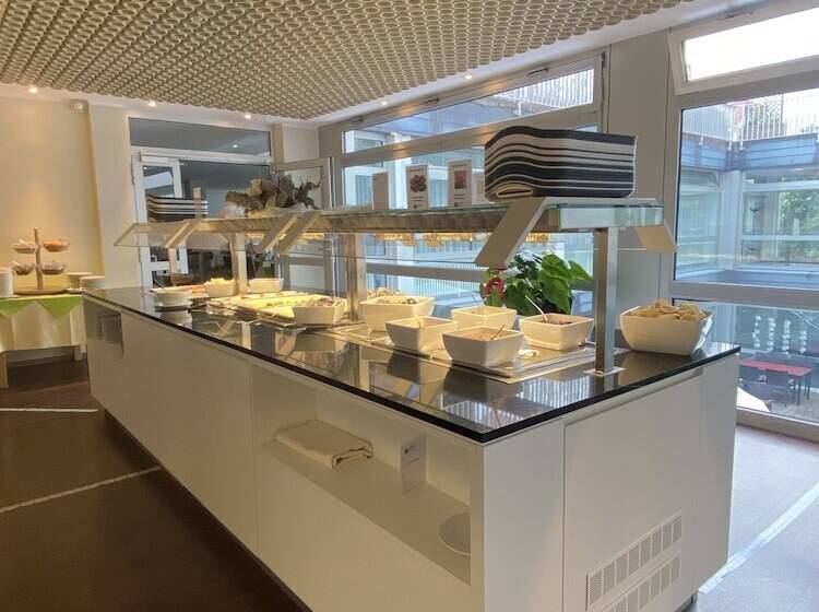 فندق Gesundheitszentrum Helenenquelle