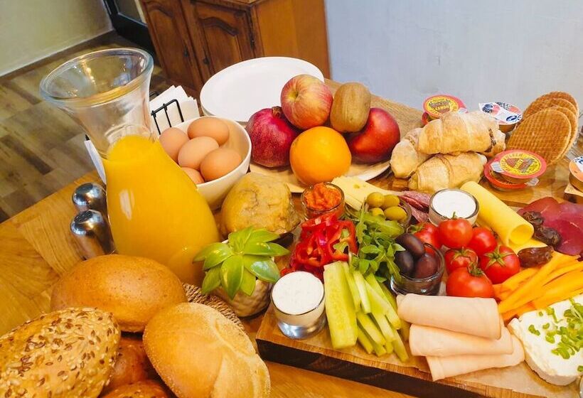 هتل Grand Boutique