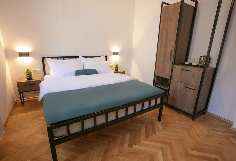 هتل Grand Boutique