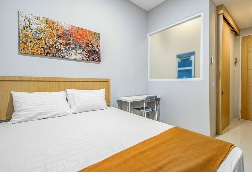 Отель Homestay 8 Cbc