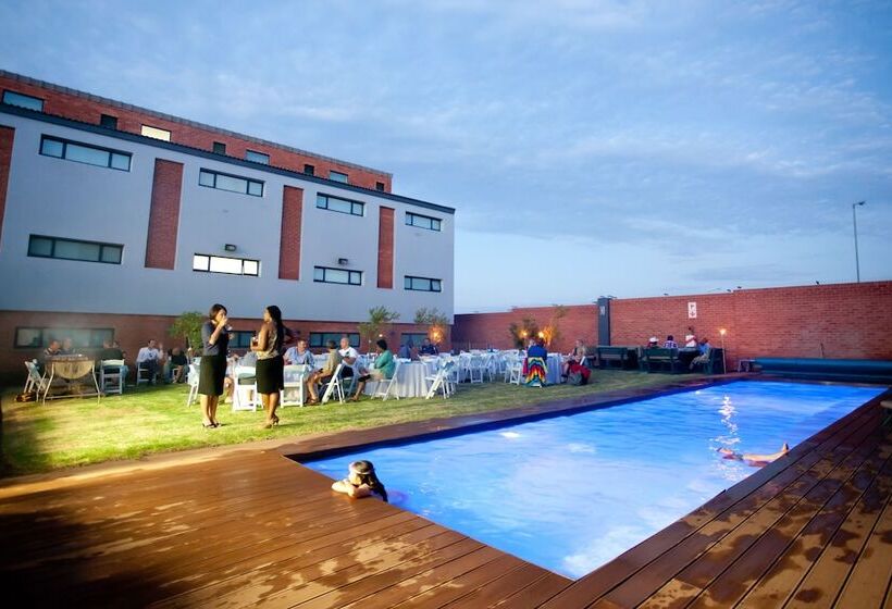 בית מלון כפרי Inn Green At The Lofts