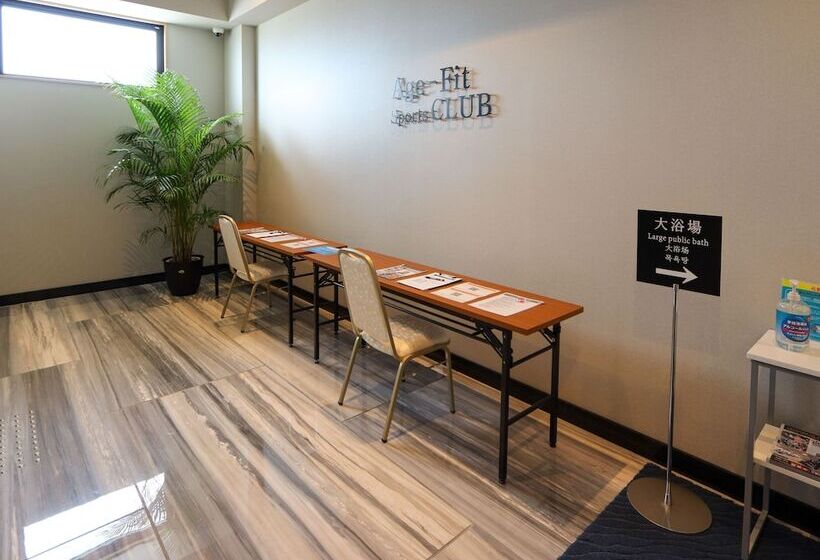 Отель Kanade Kanku Kaizuka