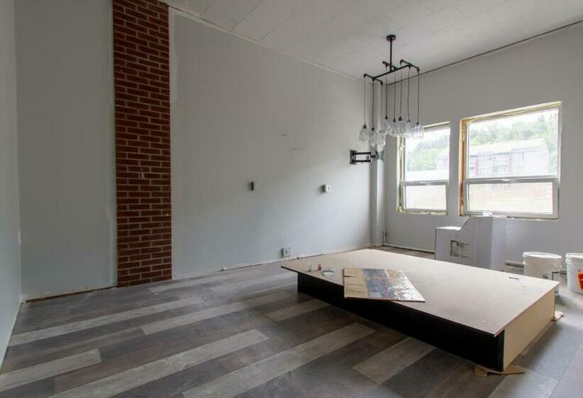 ホテル Lofts Hôtel Gaspésie