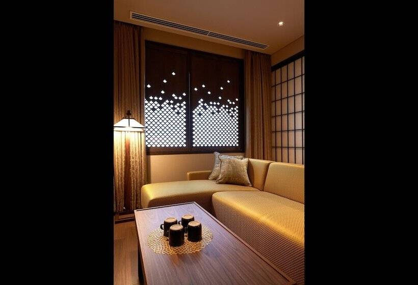 هتل Minn Kanazawa