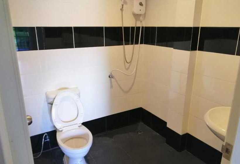 Отель Oyo 1169 Krabi House Private Lake View