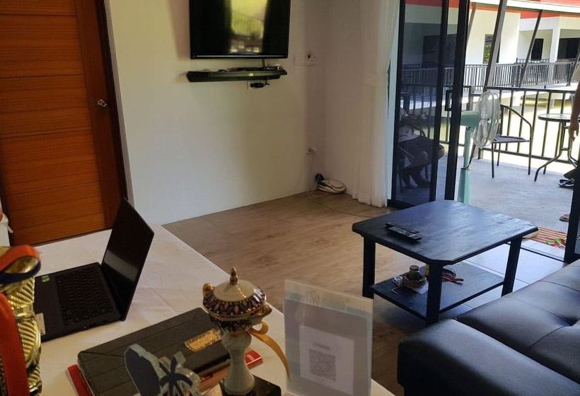 Отель Oyo 1169 Krabi House Private Lake View