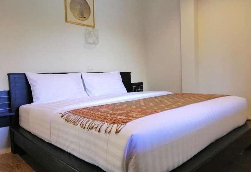 Отель Oyo 1169 Krabi House Private Lake View