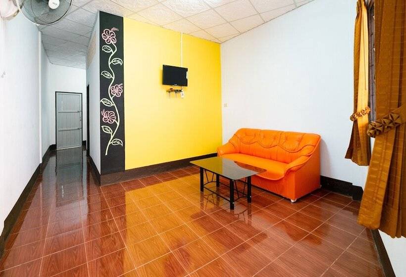 فندق Oyo 608 Maleena Home