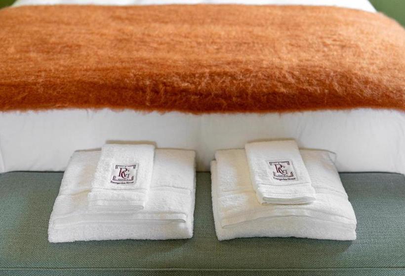 Rosegarden Essence Sintra by Unlock Hotels