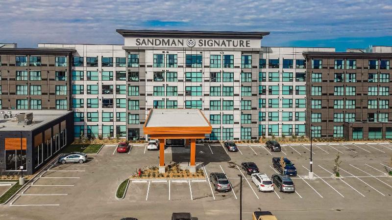 فندق Sandman Signature Saskatoon South