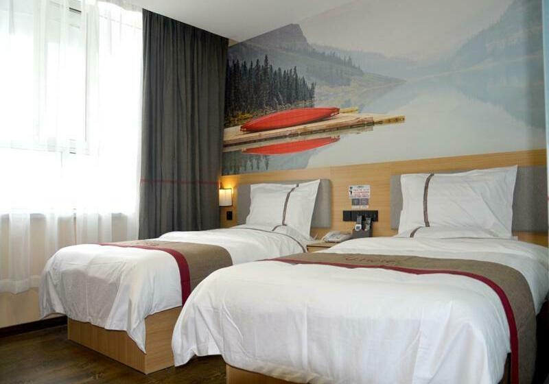 Thank Inn Chain Hotel Aksu Juche Tianwu Plaza