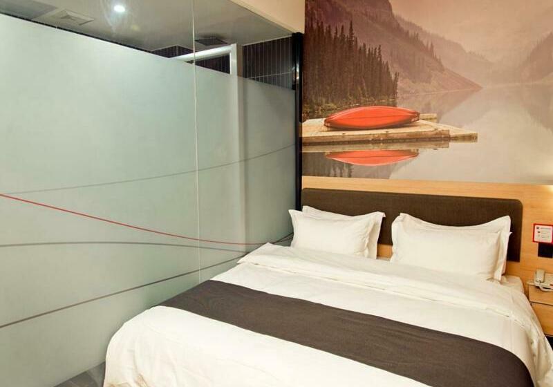 Thank Inn Plus Hotel Henan Xinxiang Weibin District Pingyuan Road Department Store