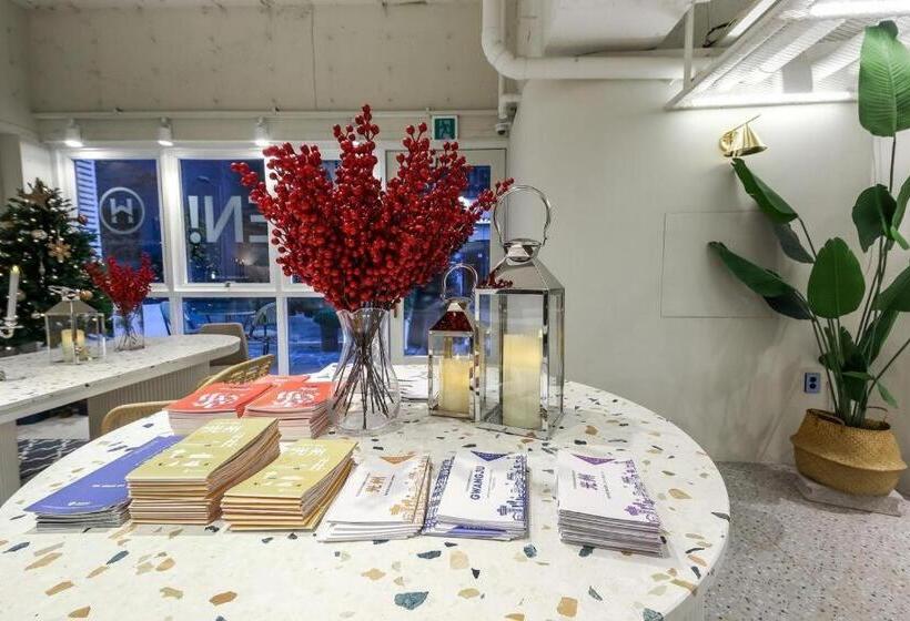 בית מלון כפרי W Lounge