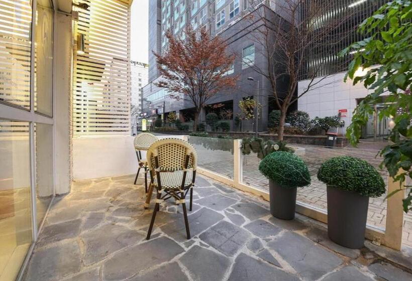 בית מלון כפרי W Lounge