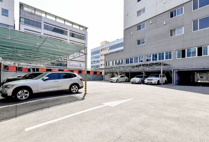 בית מלון כפרי W