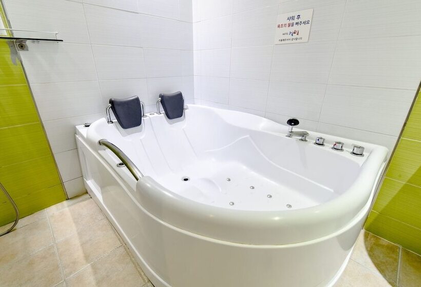 בית מלון כפרי W